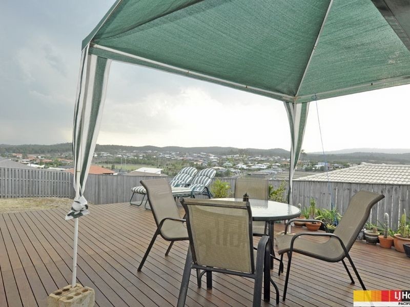 17 Brunswick Street, Pacific Pines QLD 4211