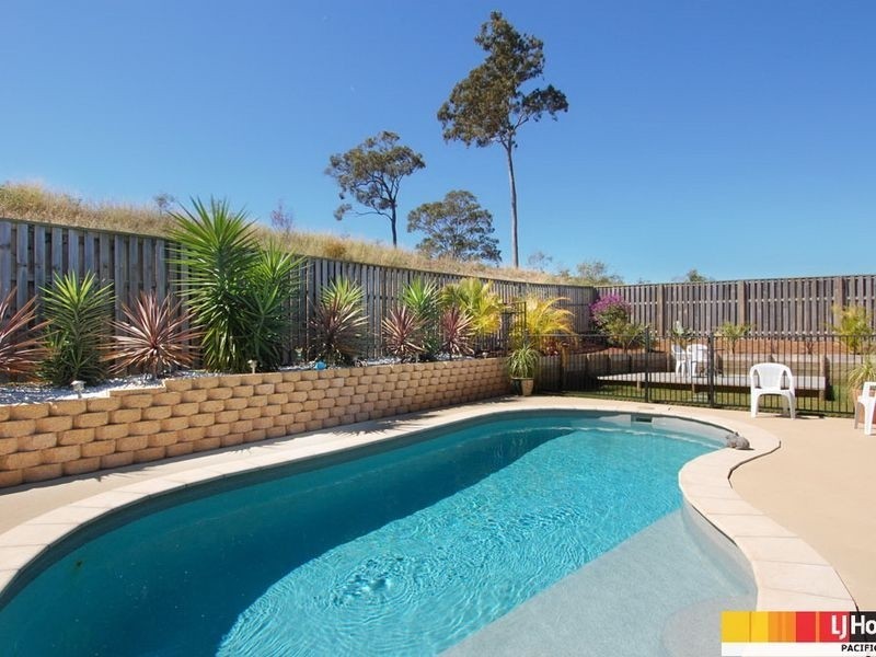 49 Bowley Street, Pacific Pines QLD 4211