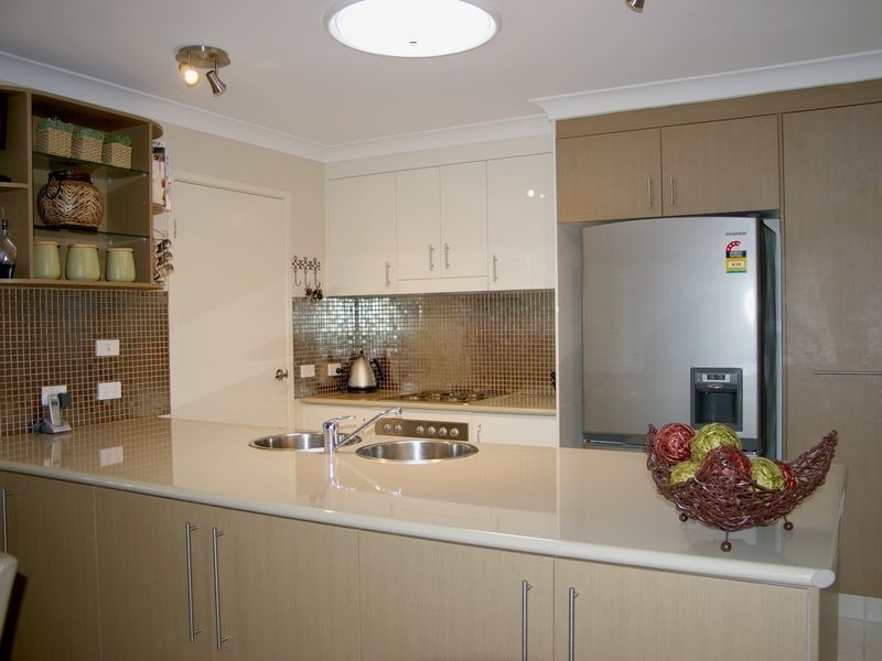 23 Carmarthen Circuit, Pacific Pines QLD 4211