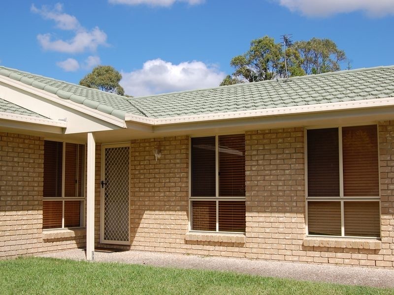 14 Pineview Drive, Oxenford QLD 4210