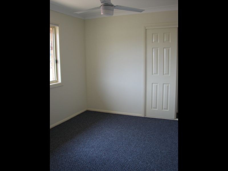 28 Mcrae Circuit, Pacific Pines QLD 4211