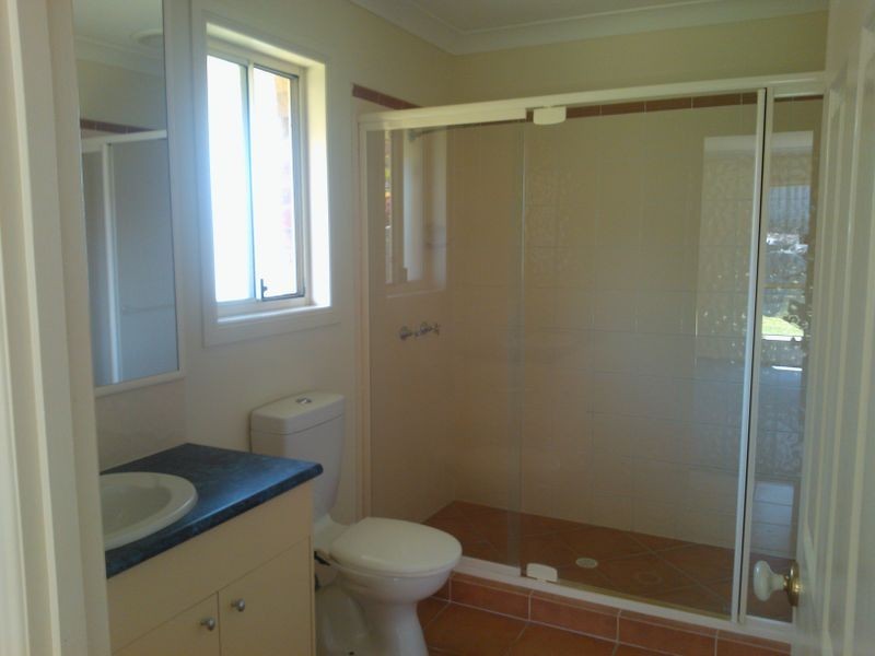 28 Mcrae Circuit, Pacific Pines QLD 4211