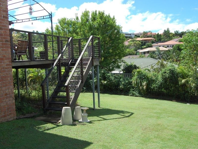 5 Howland Circuit, Pacific Pines QLD 4211