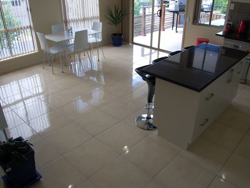 1/45 Laughlen Chase, Pacific Pines QLD 4211