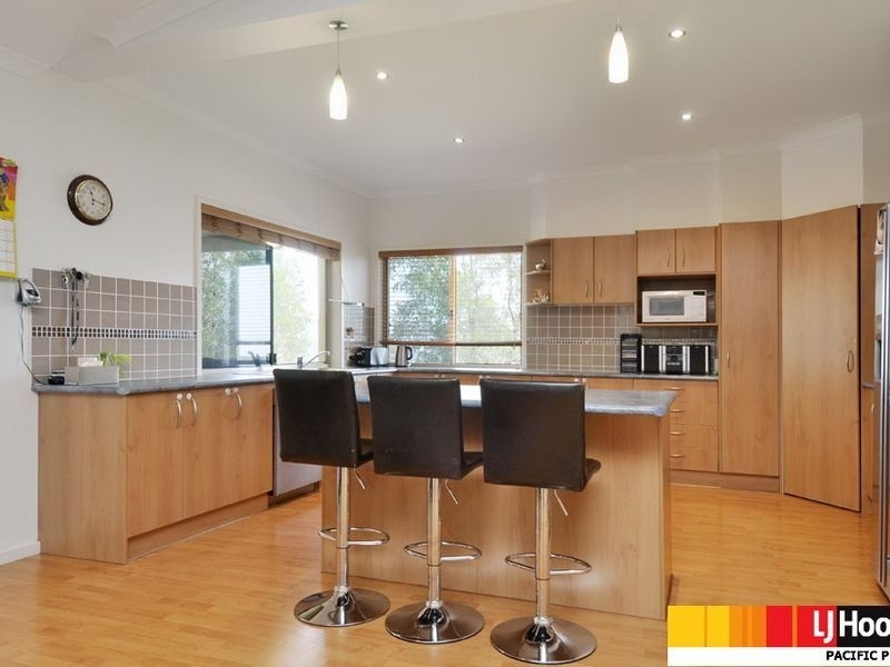 54 Hillary Circuit, Pacific Pines QLD 4211