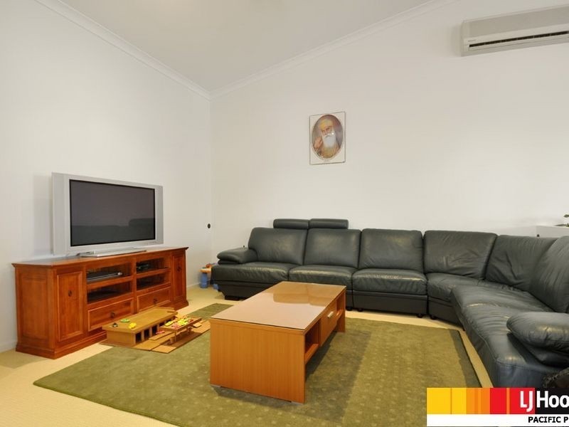 54 Hillary Circuit, Pacific Pines QLD 4211