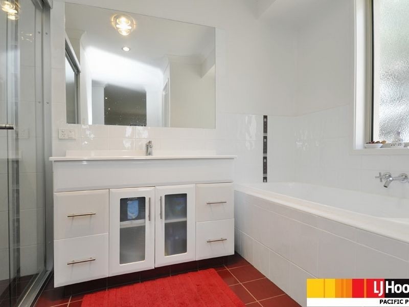 54 Hillary Circuit, Pacific Pines QLD 4211