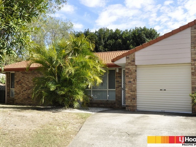 2/5 Camera Court, Oxenford QLD 4210