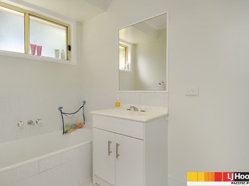 2/5 Camera Court, Oxenford QLD 4210