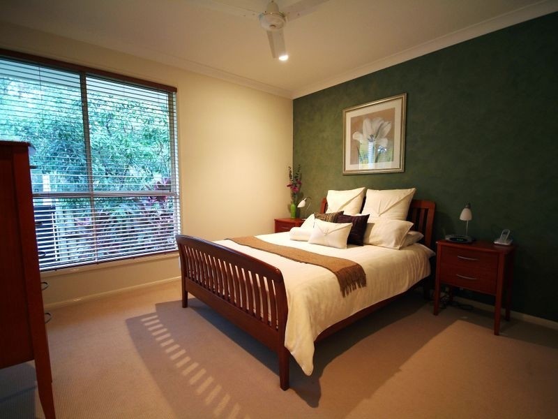 9 Gambier Crescent, Pacific Pines QLD 4211