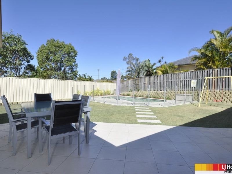 25 Galapagos Way, Pacific Pines QLD 4211