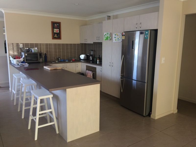 52 Diamantina Circuit, Pacific Pines QLD 4211