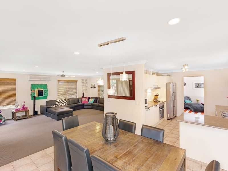 7 Holterman Court, Mudgeeraba QLD 4213