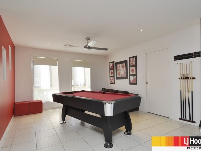 62 Roberts Drive, Maudsland QLD 4210