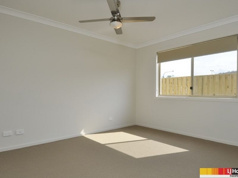 6 Orara Street, Pacific Pines QLD 4211