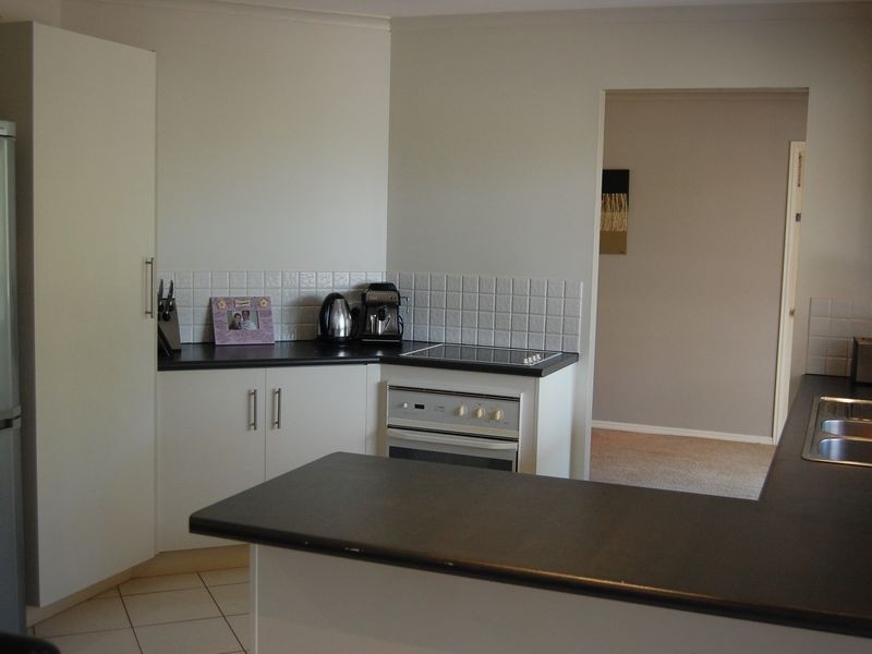 9 Edgemount Court, Oxenford QLD 4210