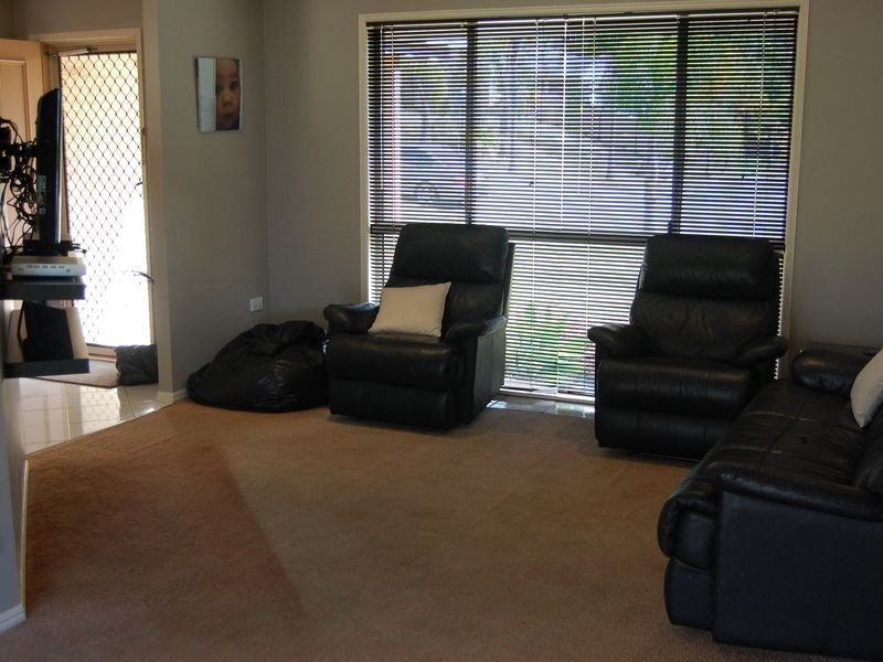 9 Edgemount Court, Oxenford QLD 4210