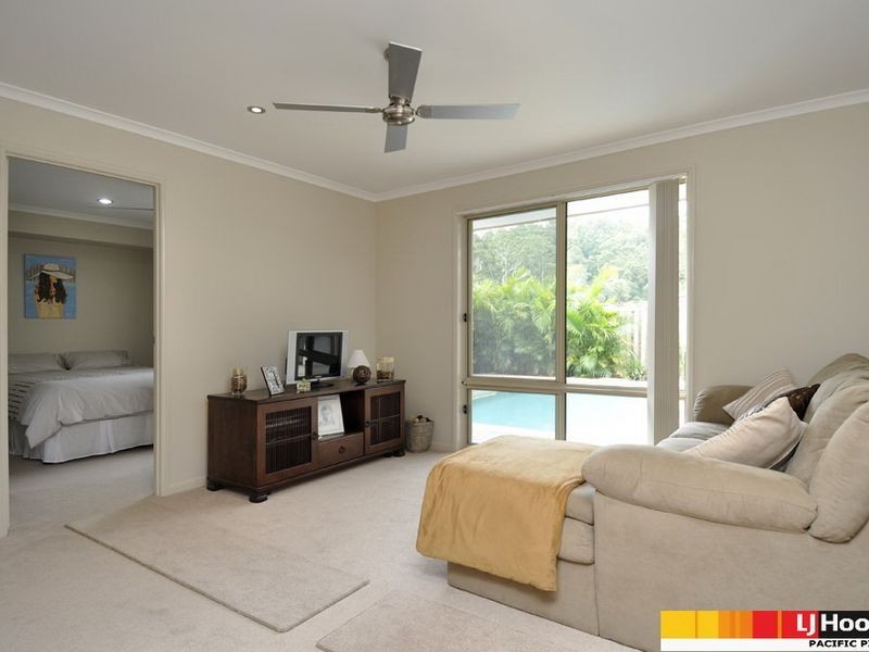 85 Roberts Drive, Maudsland QLD 4210