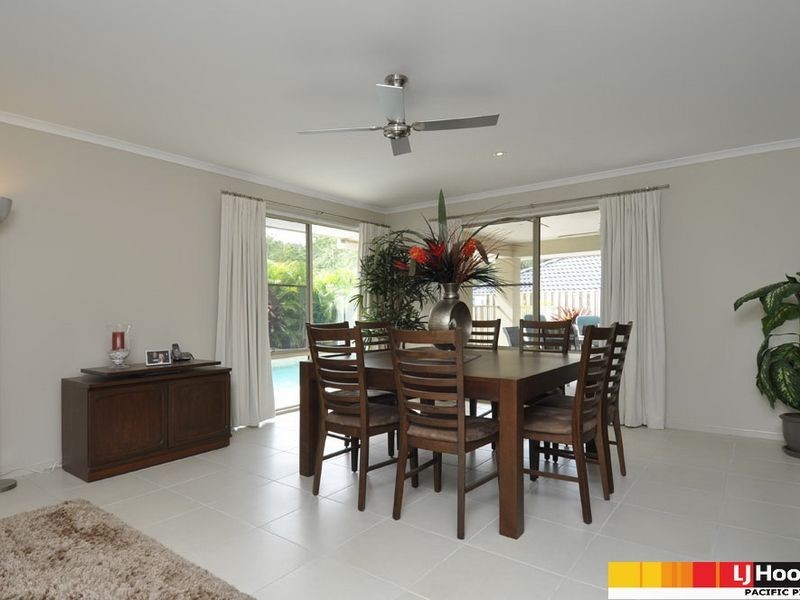 85 Roberts Drive, Maudsland QLD 4210