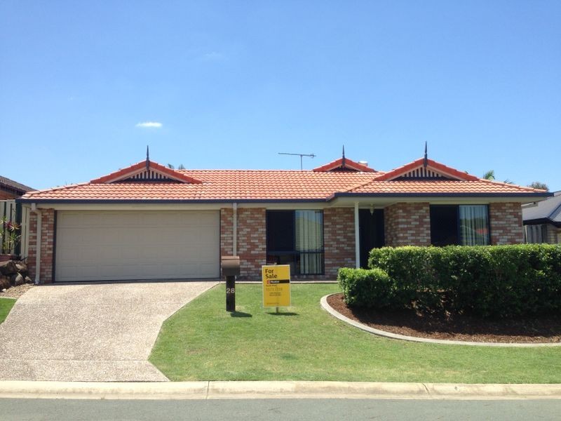 28 Sheffield Circuit, Pacific Pines QLD 4211