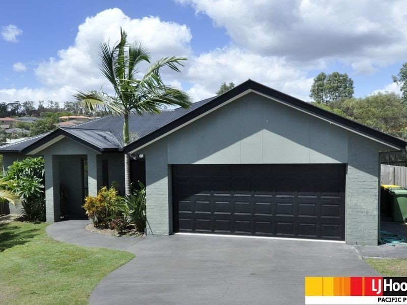 27 Penrhyn Street, Pacific Pines QLD 4211