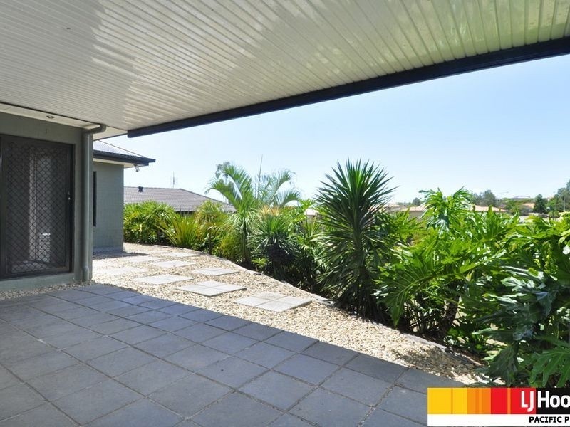 27 Penrhyn Street, Pacific Pines QLD 4211