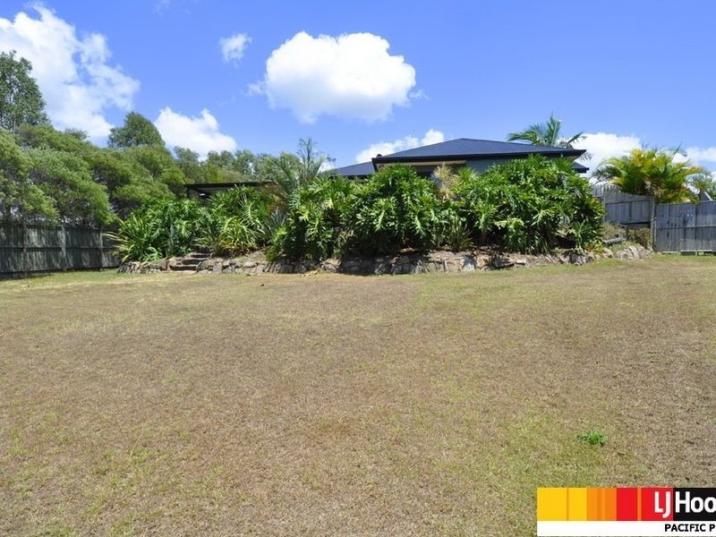 27 Penrhyn Street, Pacific Pines QLD 4211