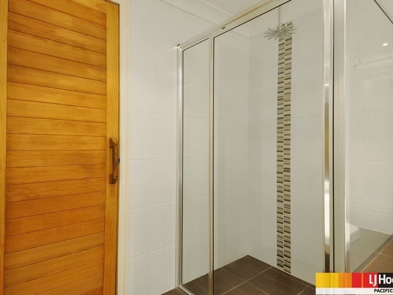 9 Austral Crescent, Pacific Pines QLD 4211