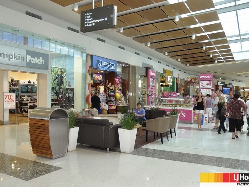 9 Austral Crescent, Pacific Pines QLD 4211