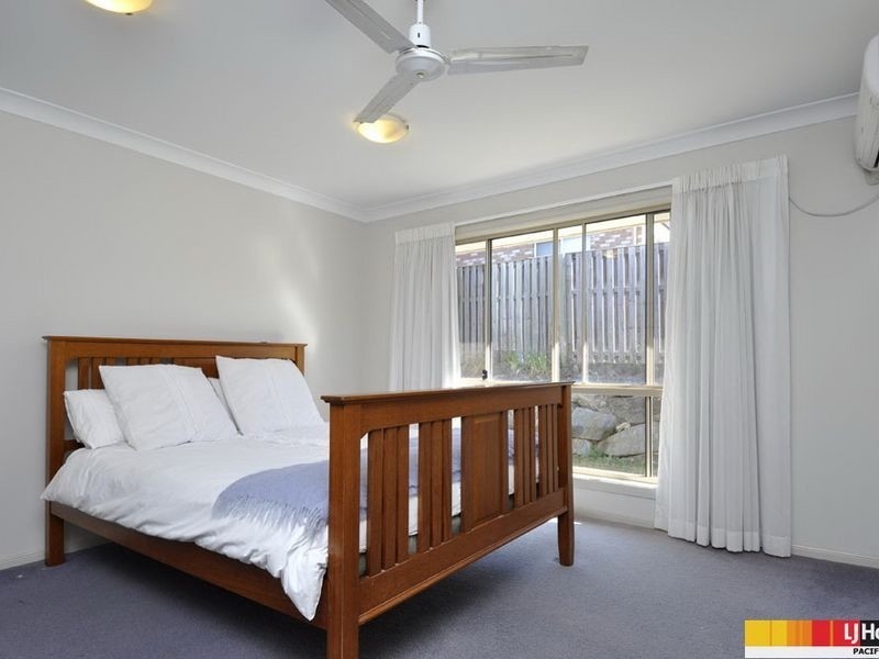 2 Buffalo Crescent, Pacific Pines QLD 4211