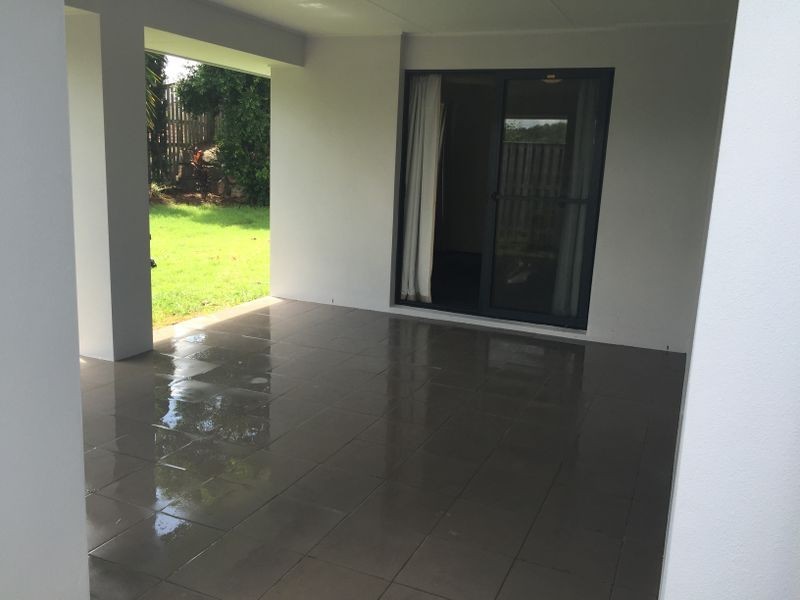 26 Gerard Street, Pacific Pines QLD 4211