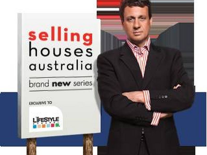 133 Pacific Pines Boulevard, Pacific Pines QLD 4211