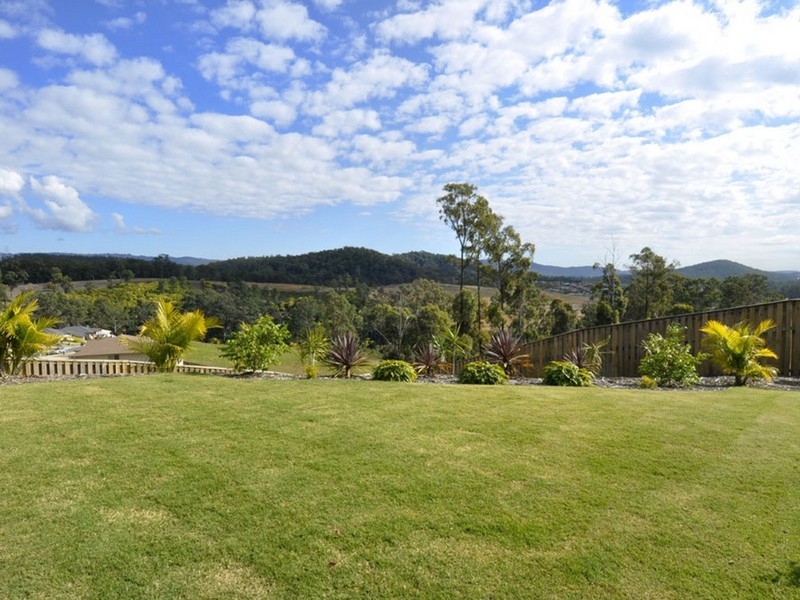 3 Diamantina Circuit, Pacific Pines QLD 4211
