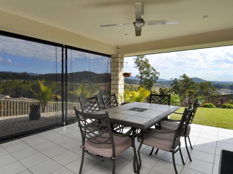 3 Diamantina Circuit, Pacific Pines QLD 4211