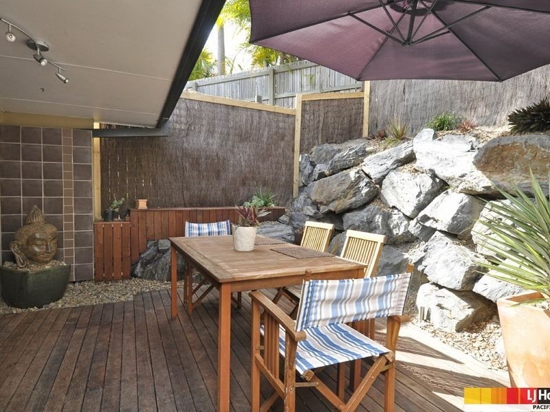 14/136 Pacific Pines Boulevard, Pacific Pines QLD 4211