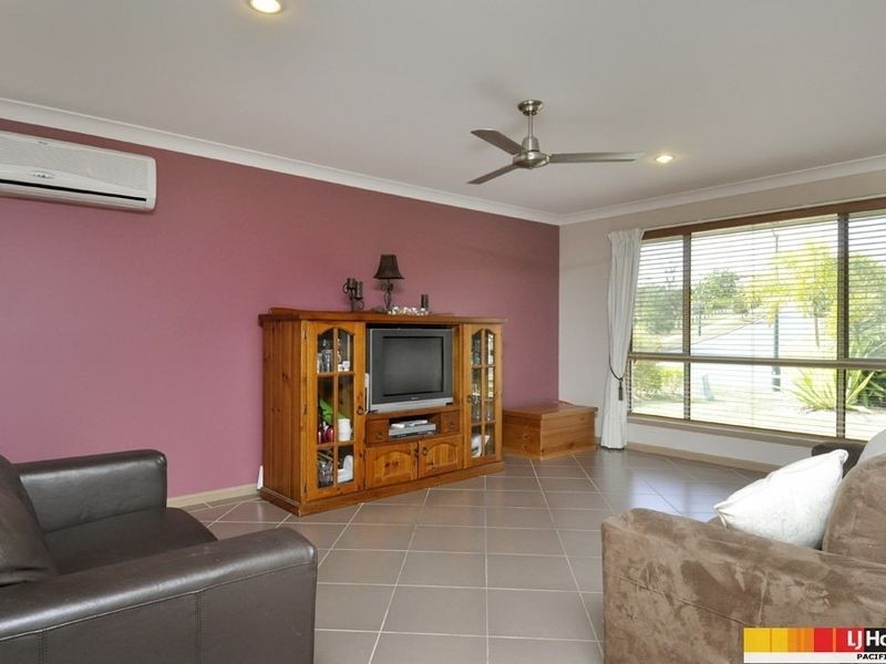 11 Govett Street, Pacific Pines QLD 4211