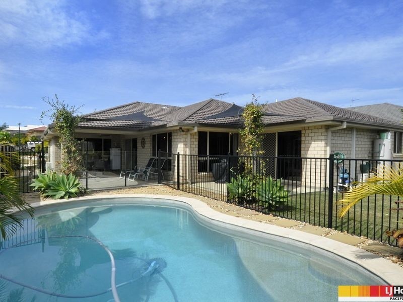 11 Govett Street, Pacific Pines QLD 4211