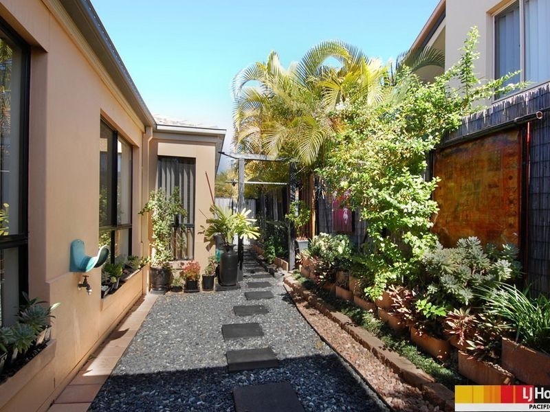 31/95 Arundel Drive, Arundel QLD 4214