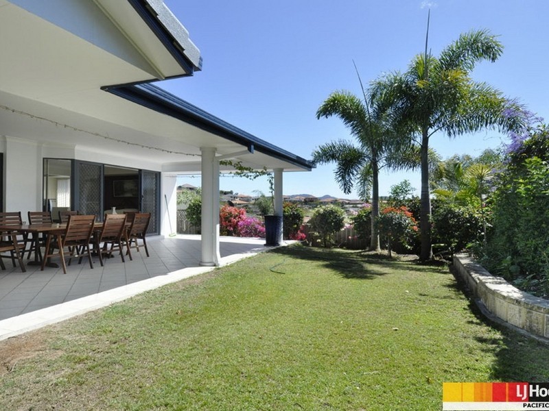 50 Carter Street, Pacific Pines QLD 4211