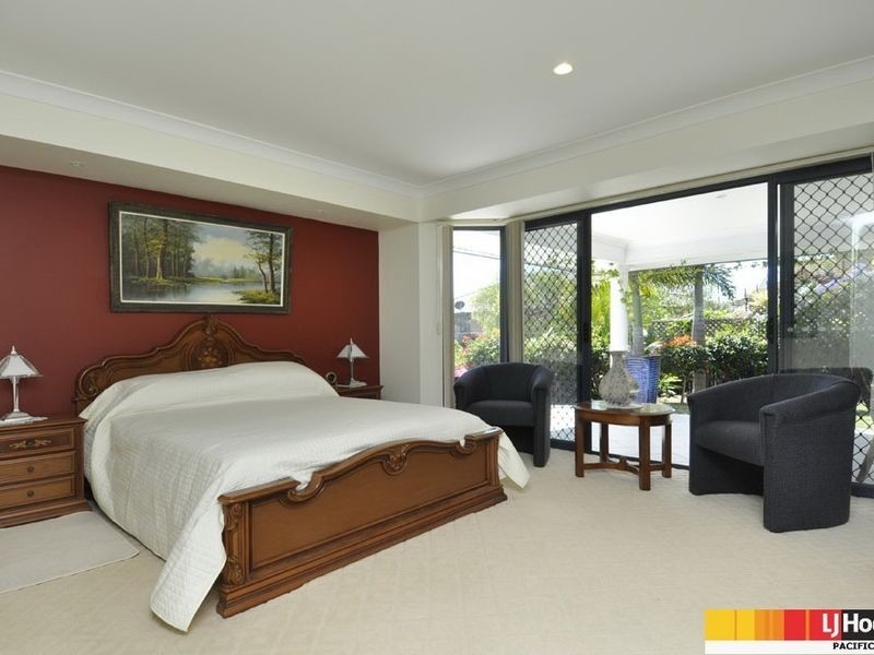 50 Carter Street, Pacific Pines QLD 4211