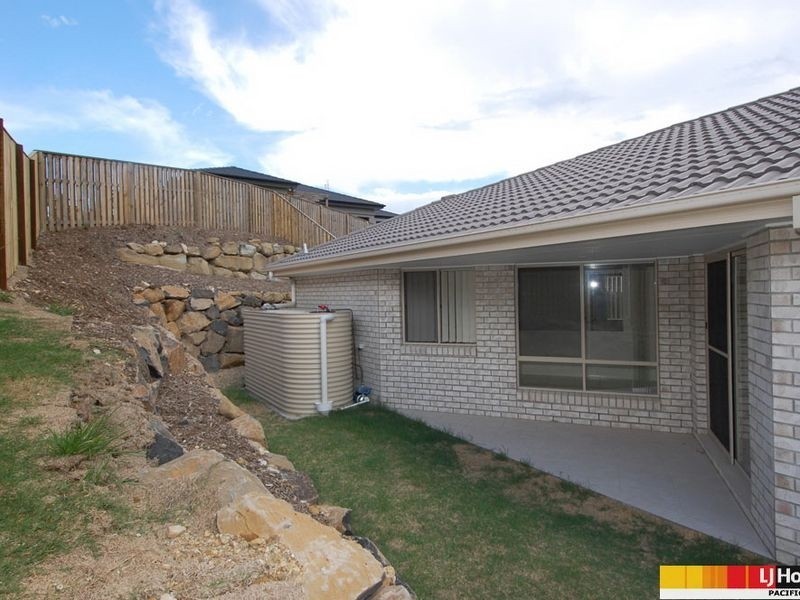 36 Diamantina Circuit, Pacific Pines QLD 4211