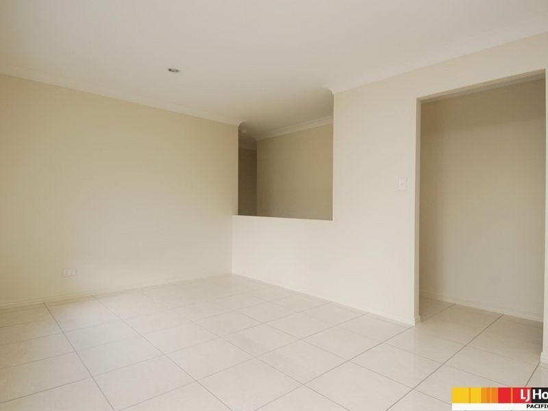 36 Diamantina Circuit, Pacific Pines QLD 4211