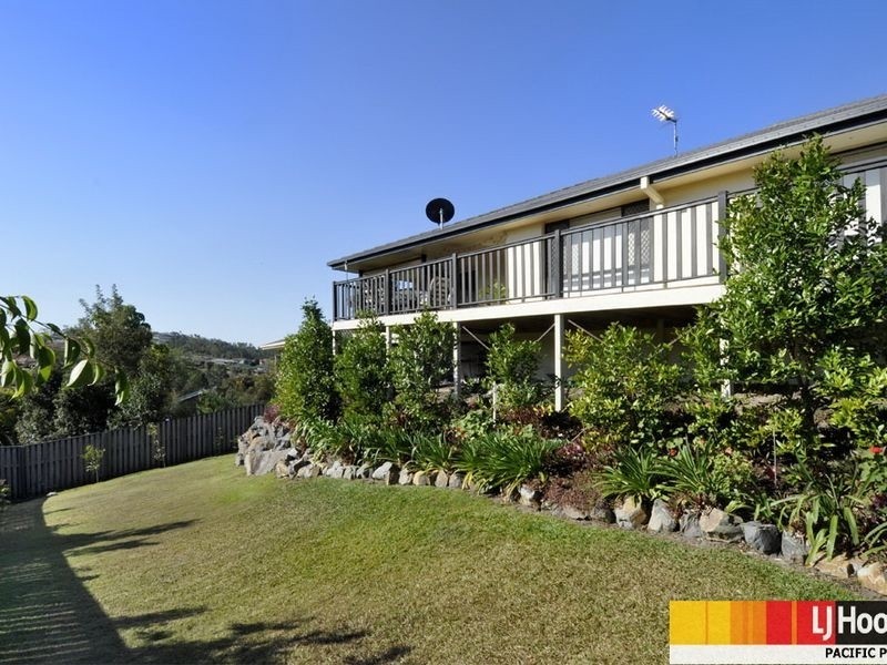 19 Hatutu street, Pacific Pines QLD 4211