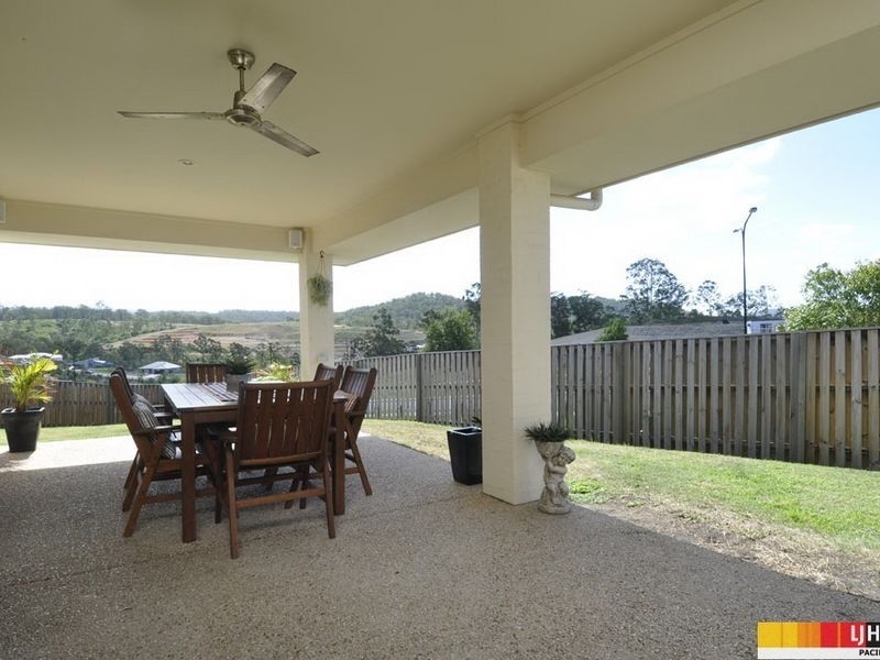 74 Harmsworth Road, Pacific Pines QLD 4211