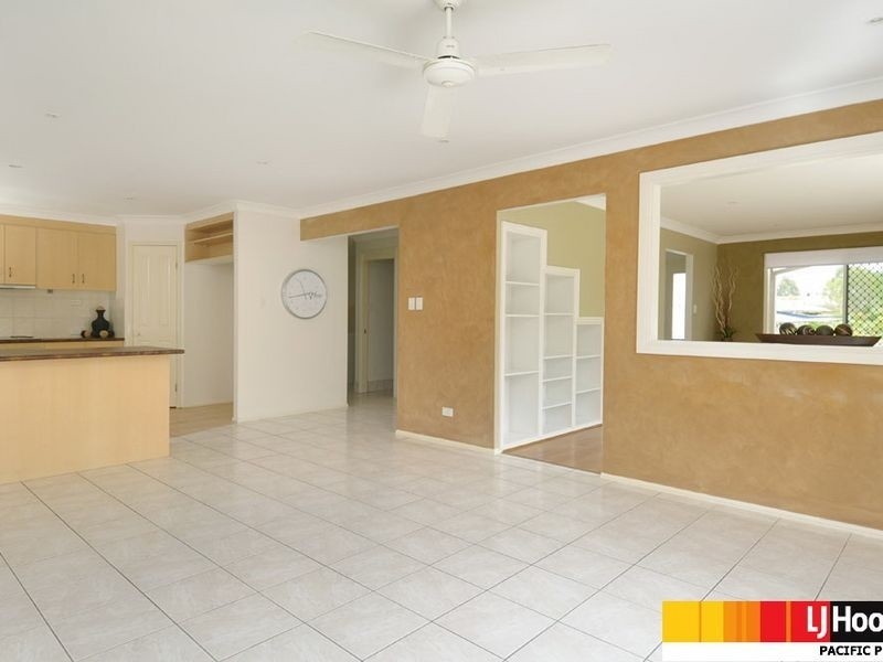 4 Hatutu Street, Pacific Pines QLD 4211