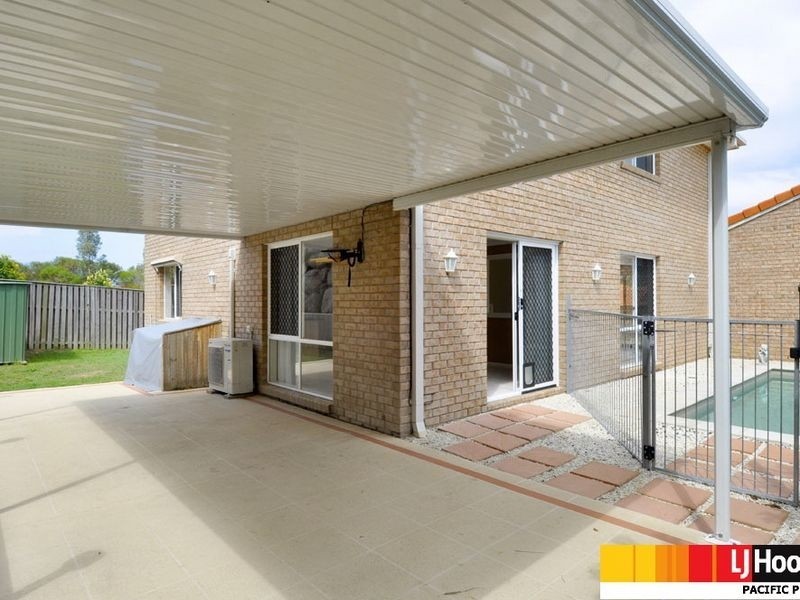 4 Hatutu Street, Pacific Pines QLD 4211