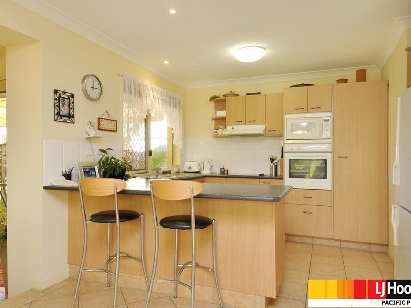 6 Bonin Close, Pacific Pines QLD 4211