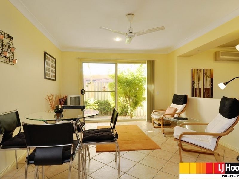 6 Bonin Close, Pacific Pines QLD 4211