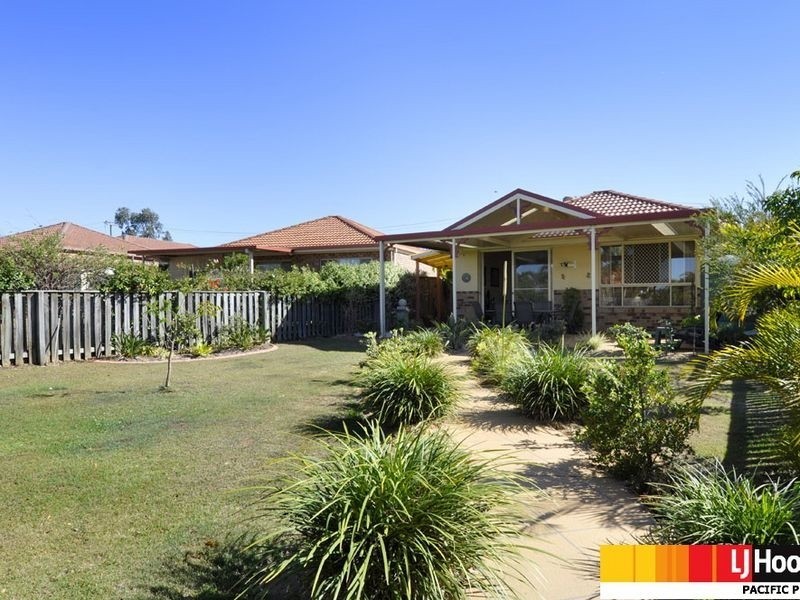 6 Bonin Close, Pacific Pines QLD 4211