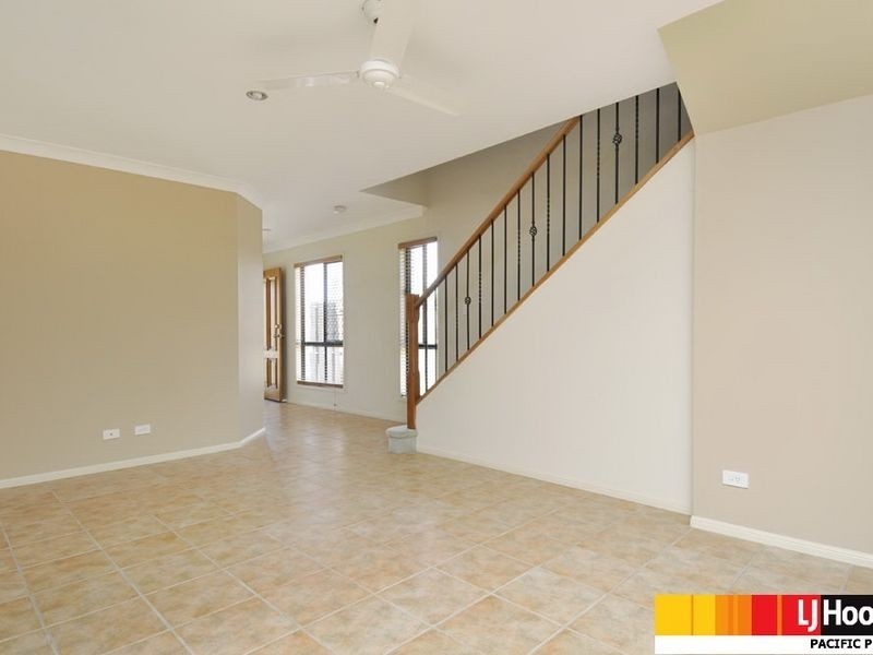 1/4 Stromlo Court, Pacific Pines QLD 4211